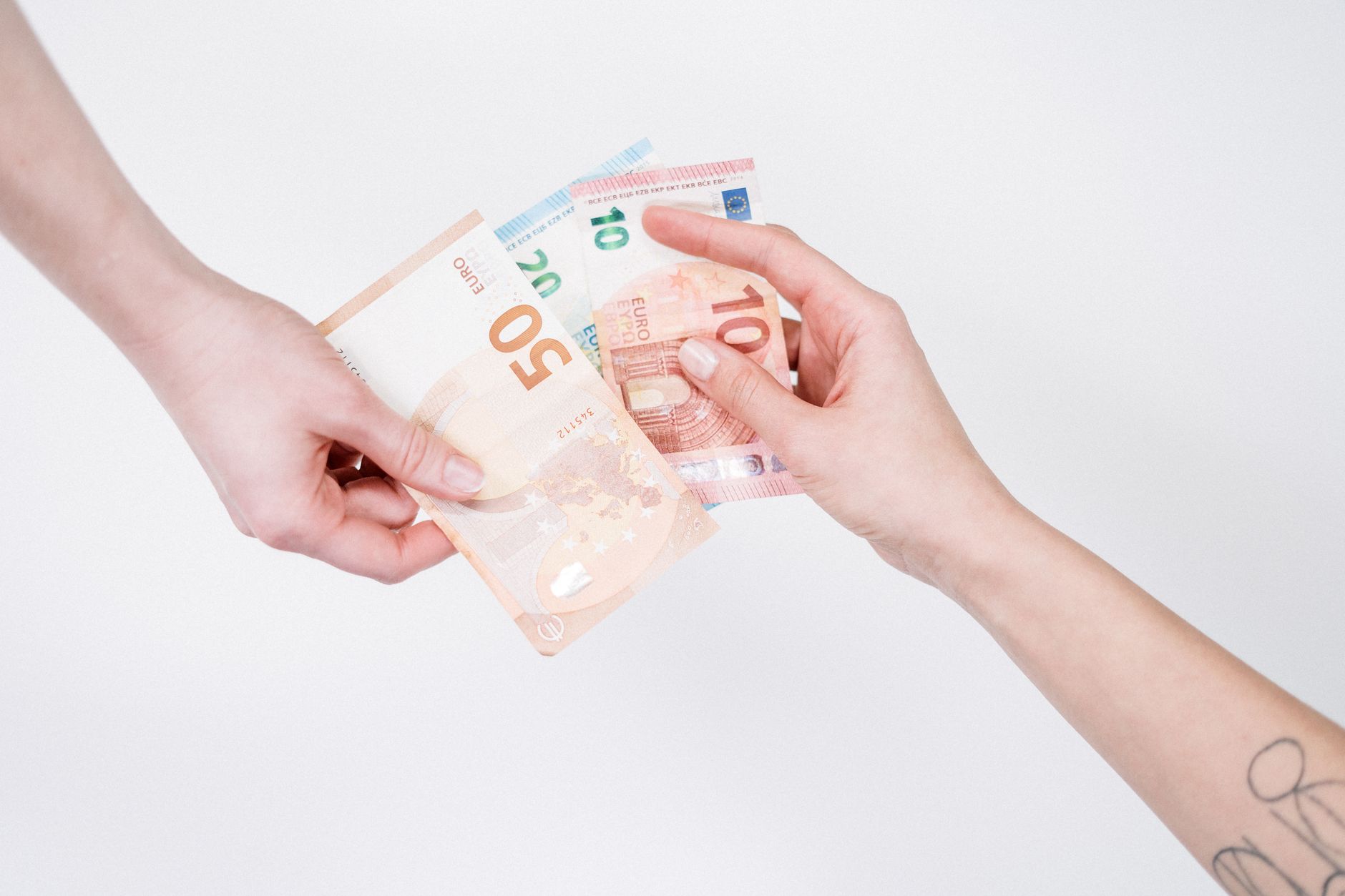 Comment convertir le réal brésilien en euros facilement en 2026