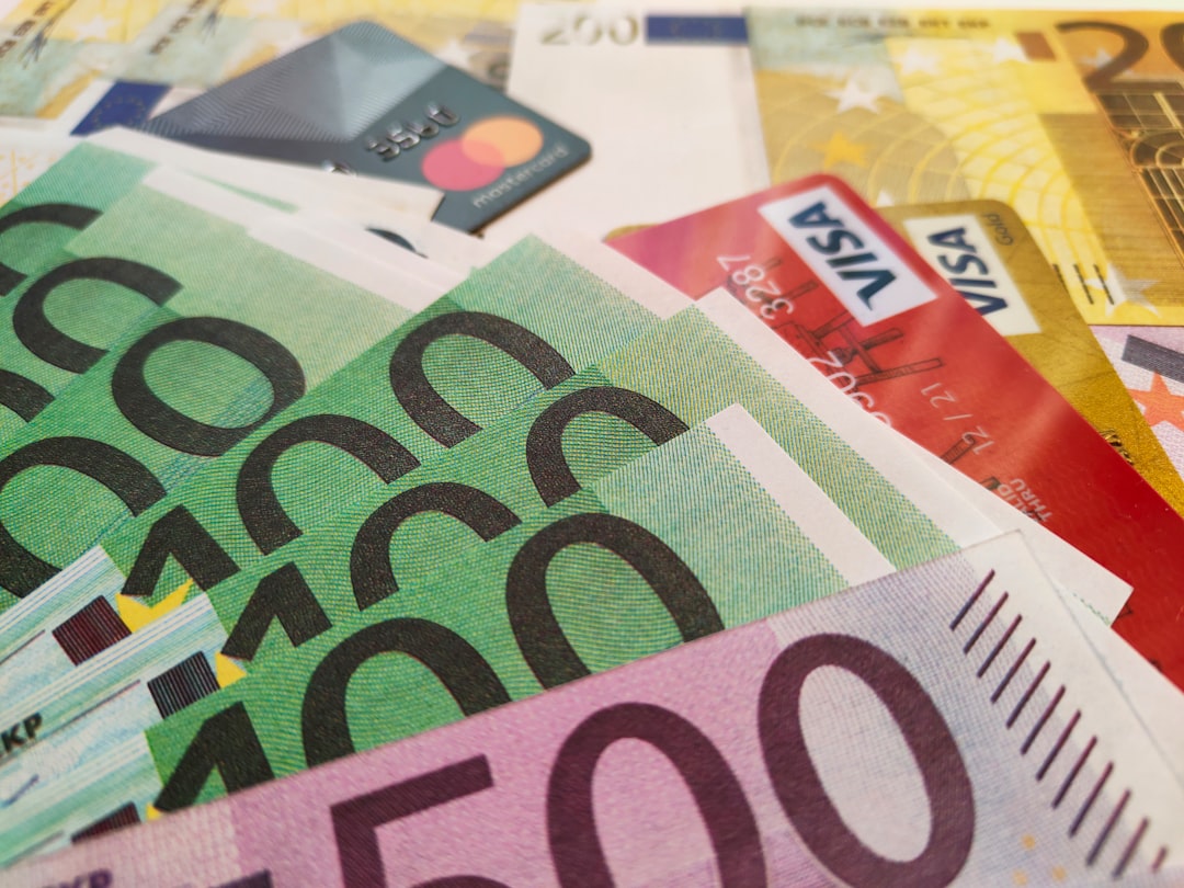 Virement bancaire interdit : comprendre les raisons et trouver des solutions efficaces